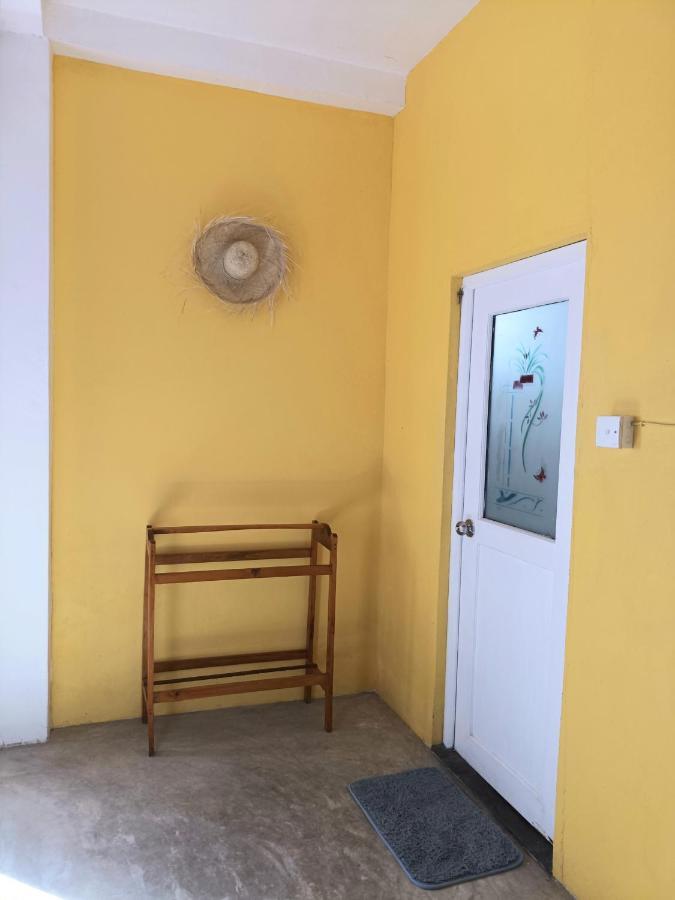 HappyShack Hostel Mirissa Exterior foto